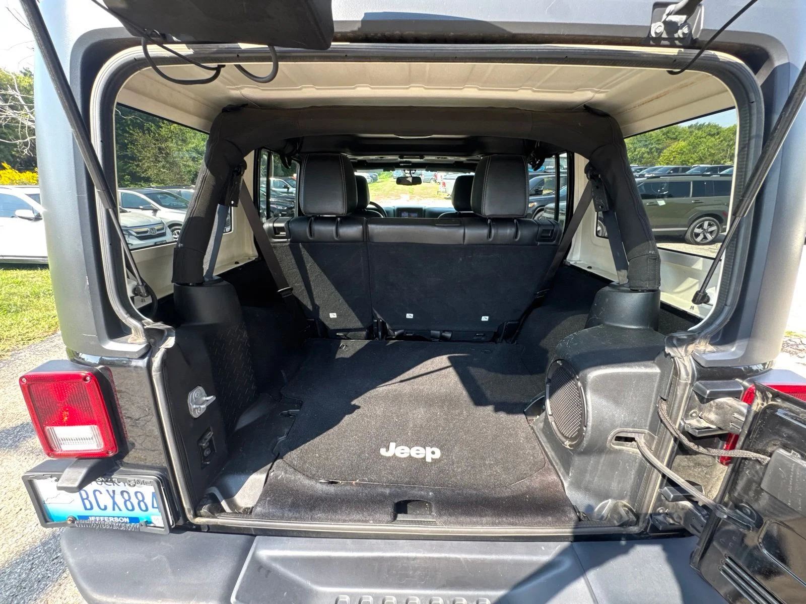 Used 2014 Black Jeep Unlimited Rubicon image 20