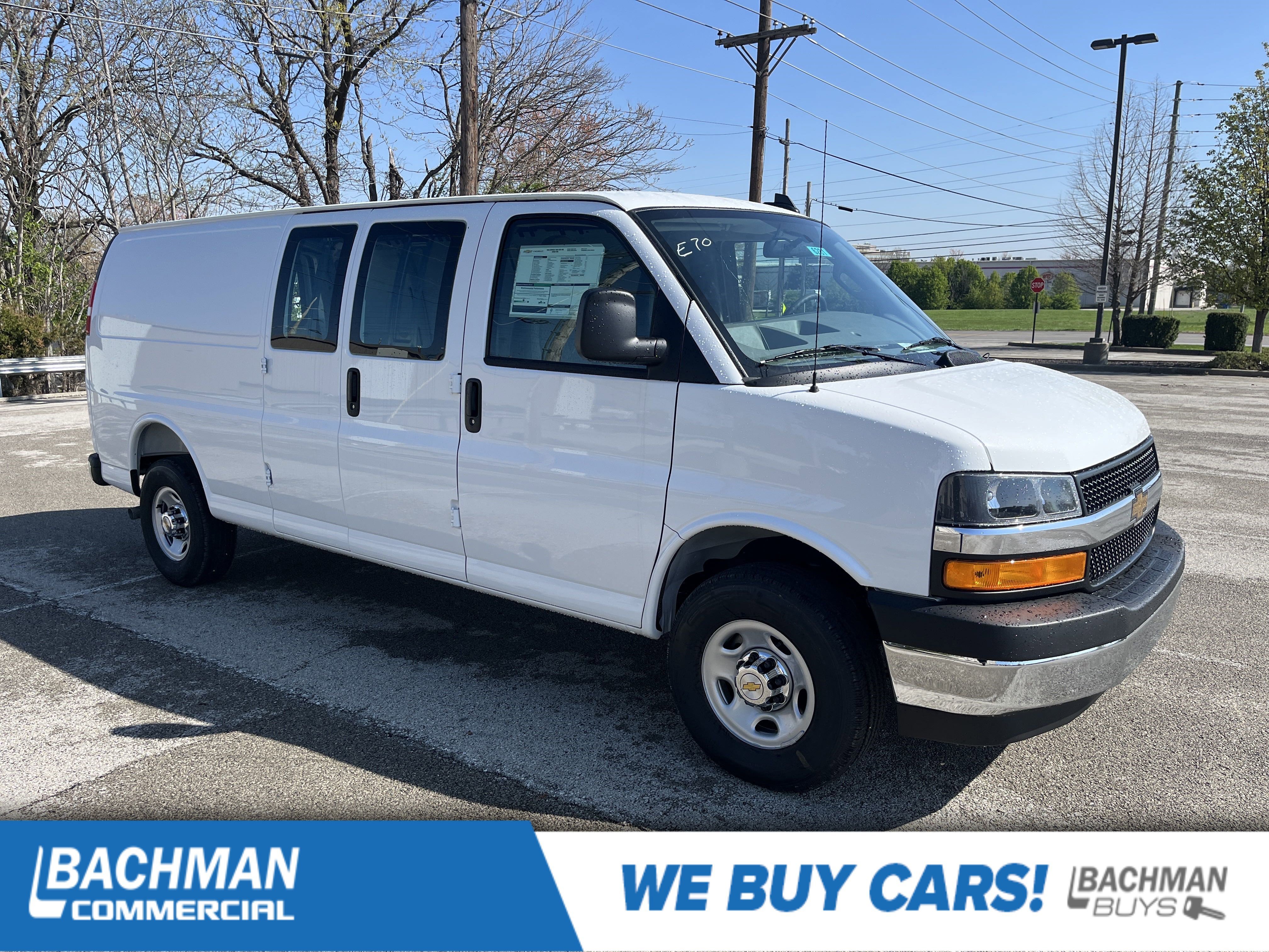 2025 Chevrolet Express Cargo