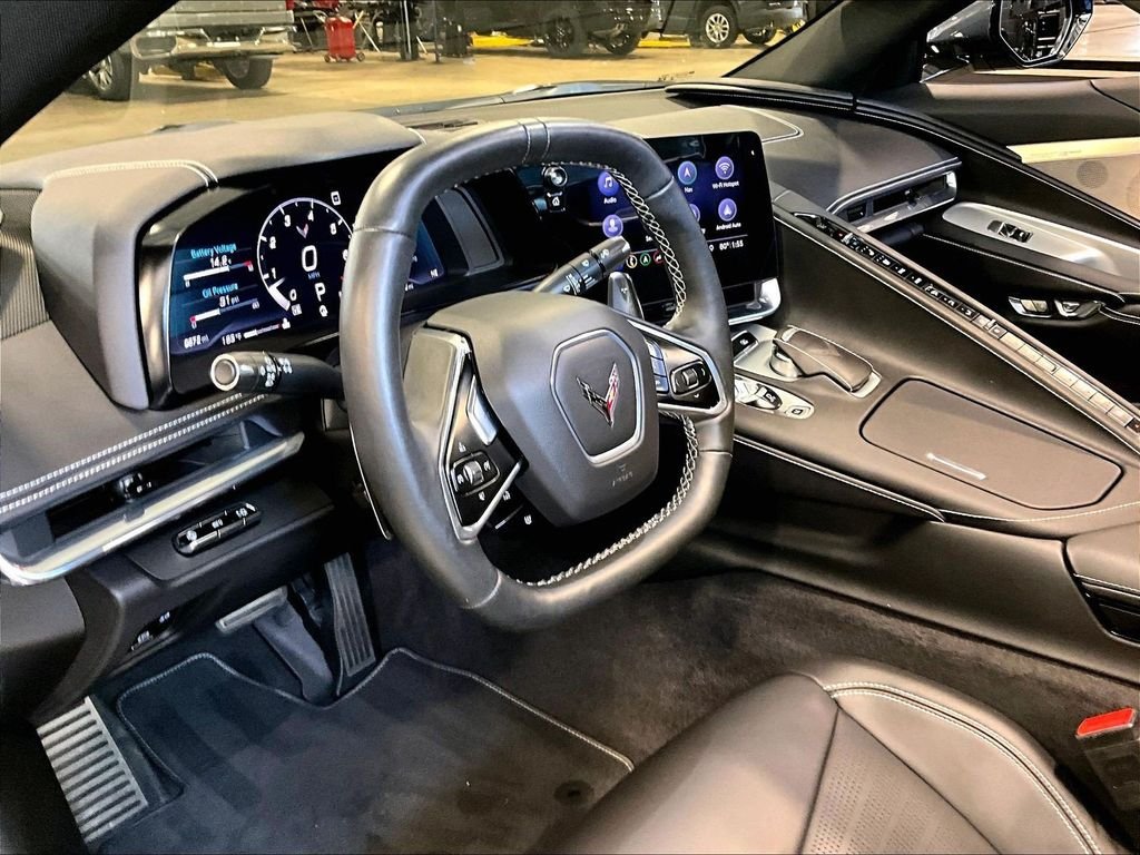 Used 2020 Gray Chevrolet Stingray image 8