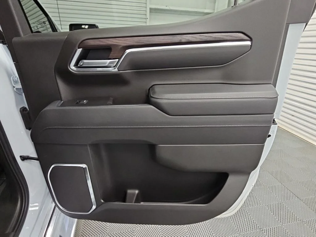 2026 GMC Sierra 1500 SLT - Photo 38