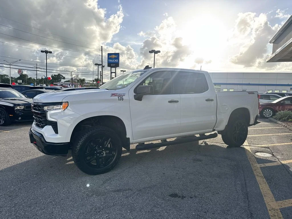 Certified Used 2025 White Chevrolet LT Trail Boss image 4