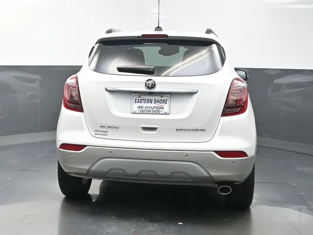 Used 2017 White Buick Premium image 6