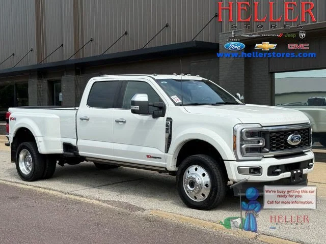 Used 2024 White Metallic Ford Platinum image 1