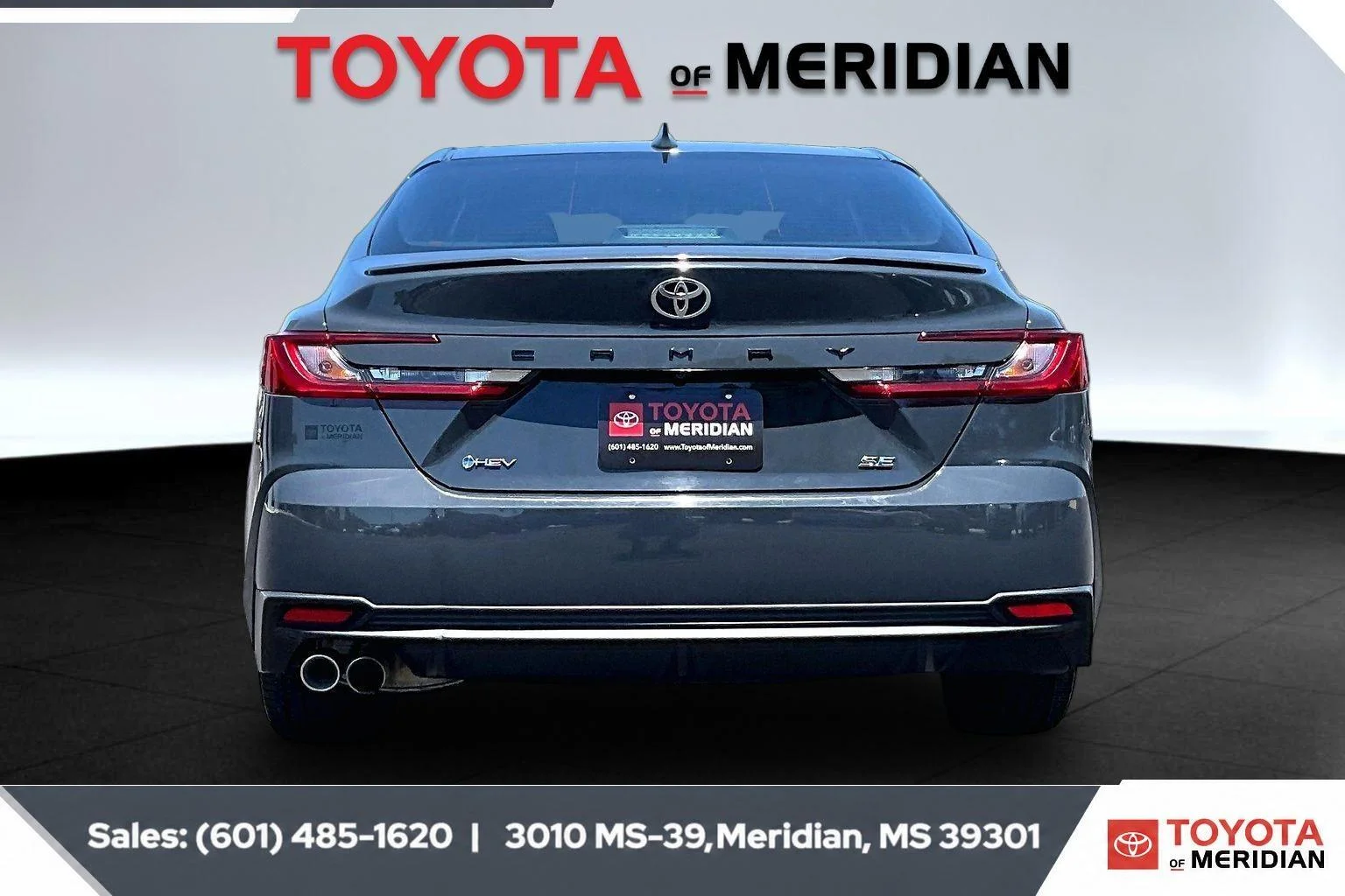 Used 2025 Underground Toyota SE image 4