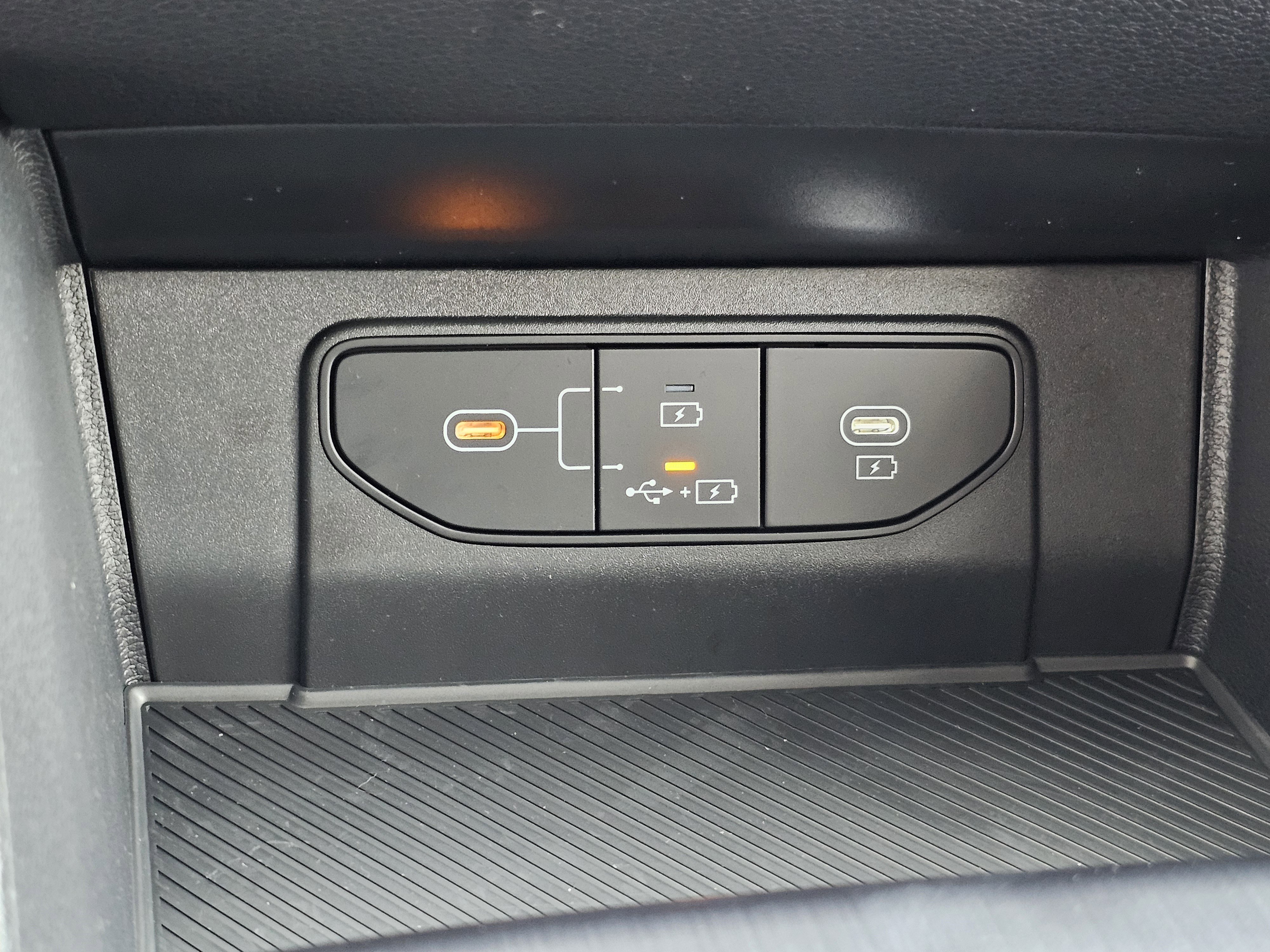 New 2026 Glacial White Pearl Kia LX image 17