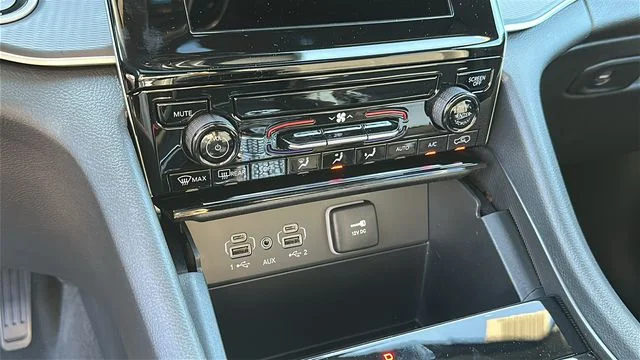 2025 Jeep Grand Cherokee L Laredo - Photo 18