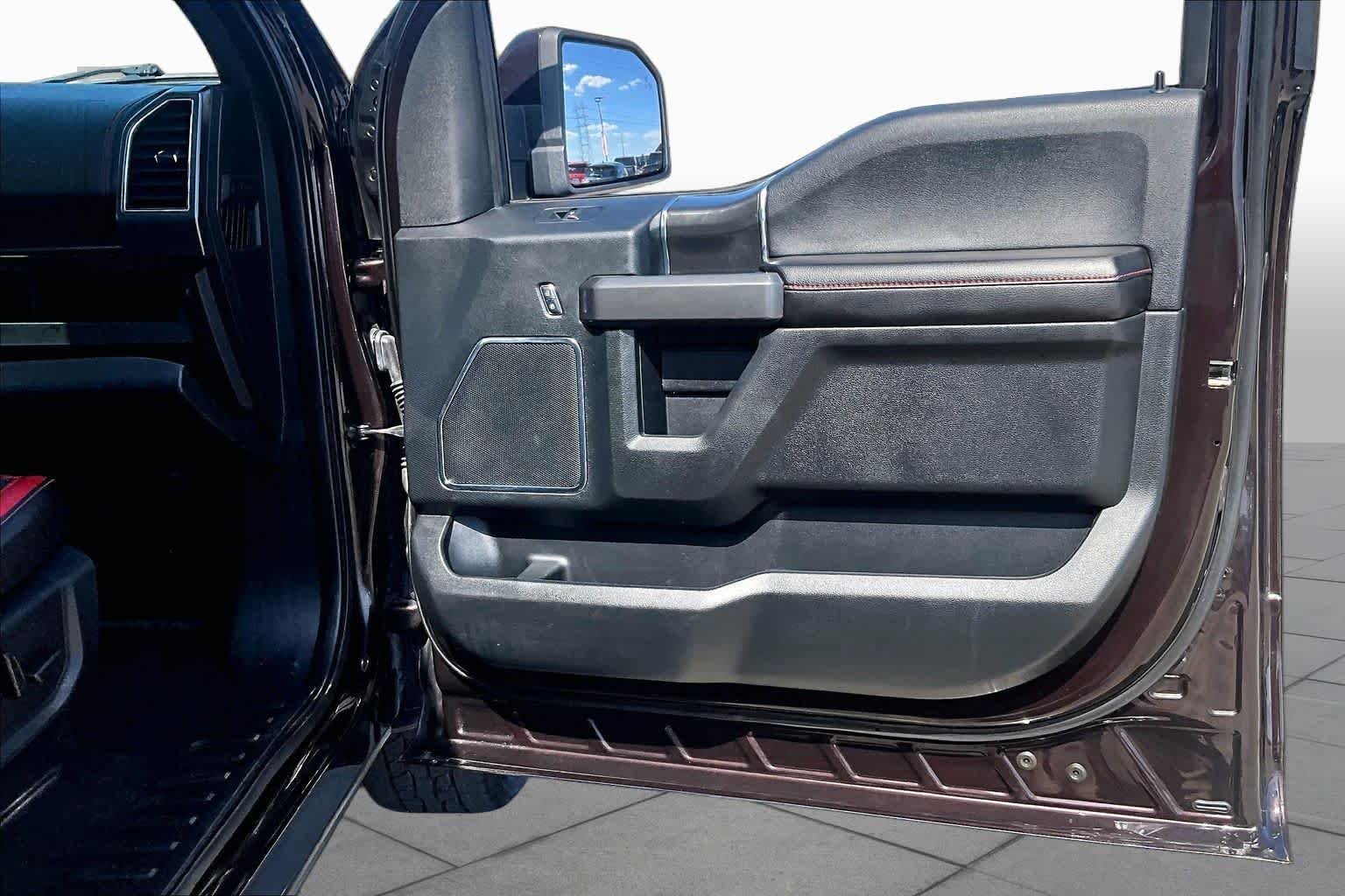 Used 2019 Magma Red Ford LARIAT image 23