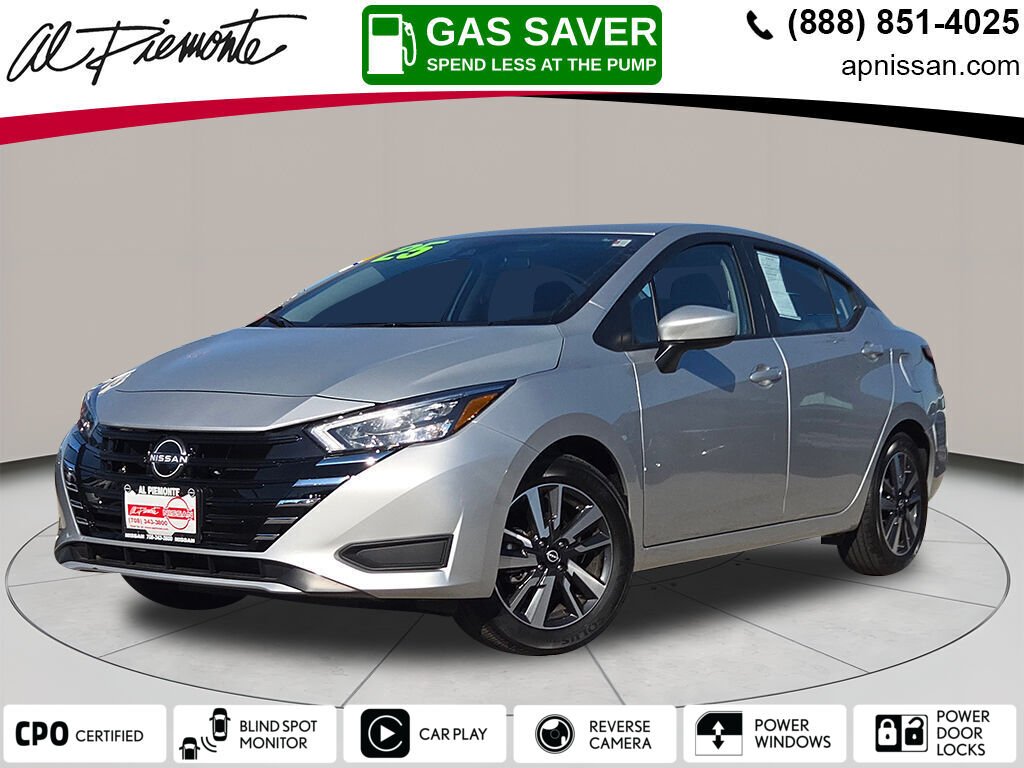 2025 Nissan Versa 1.6 SV CVT's photo