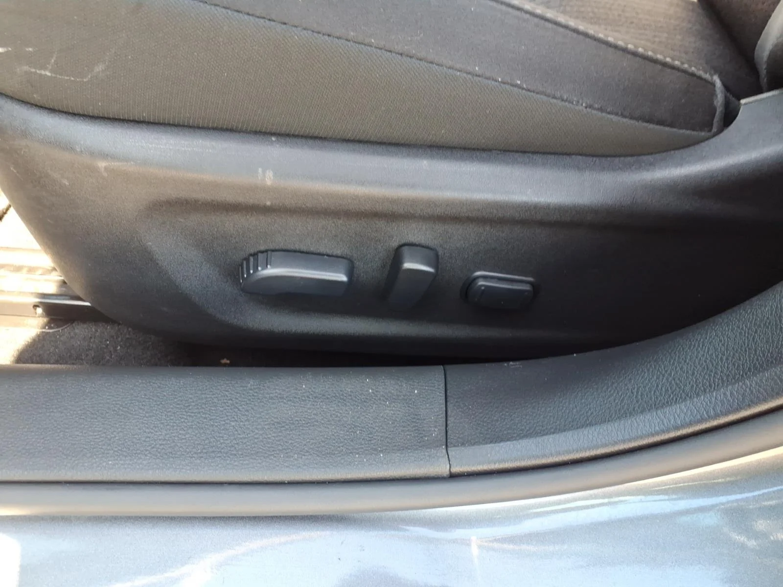 Certified Used 2024 Gun Metallic Nissan 2.5 SV image 17