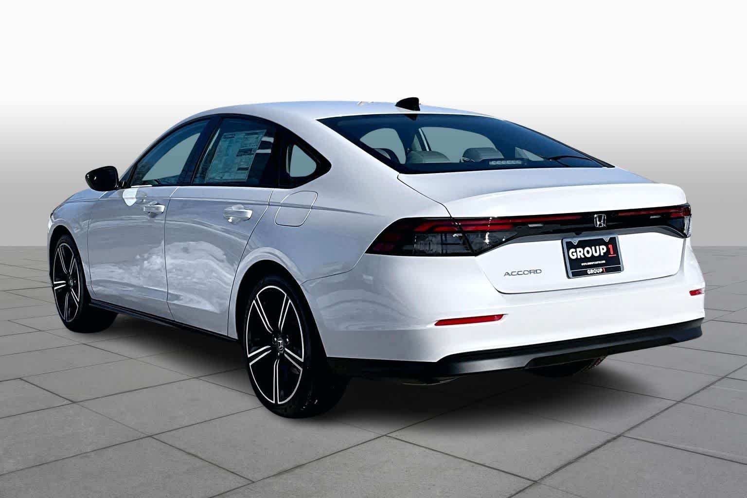 New 2026 Platinum White Pearl Honda SE image 12
