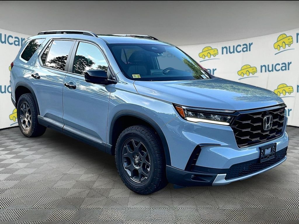 Used 2025 Gray Honda TrailSport image 1