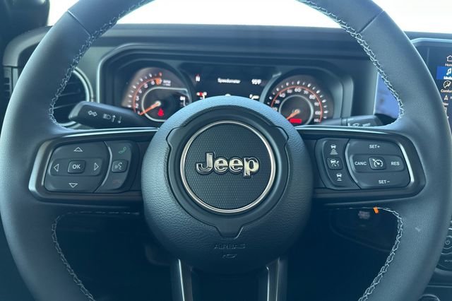 New 2026 Granite Crystal Metallic Clearcoat Jeep Mojave X image 22