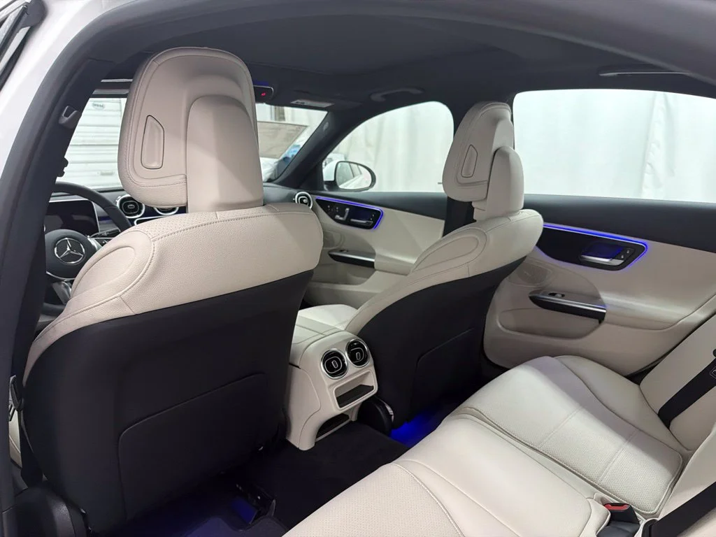 New 2027 White Mercedes-Benz C 300 image 22