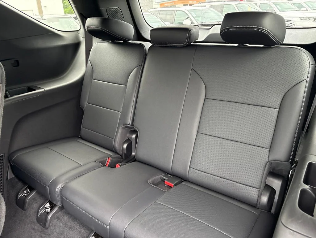 Used 2026 Black Chevrolet LT image 29