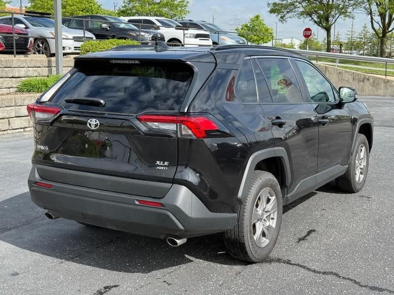 Used 2025 Midnight Black Metallic Toyota XLE image 3