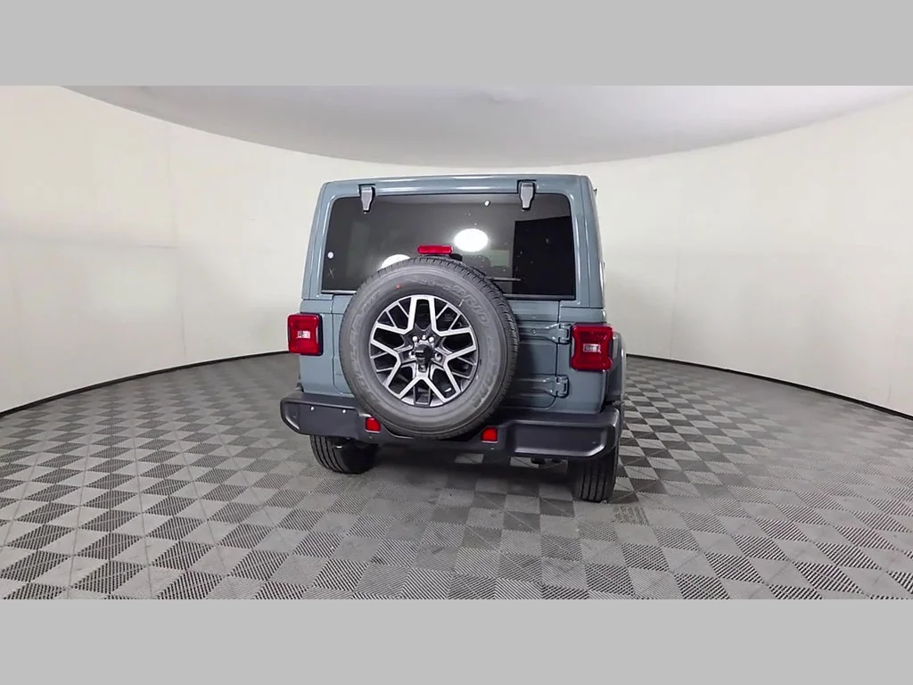 New 2026 Anvil Clear-Coat Exterior Paint Jeep Sahara image 29