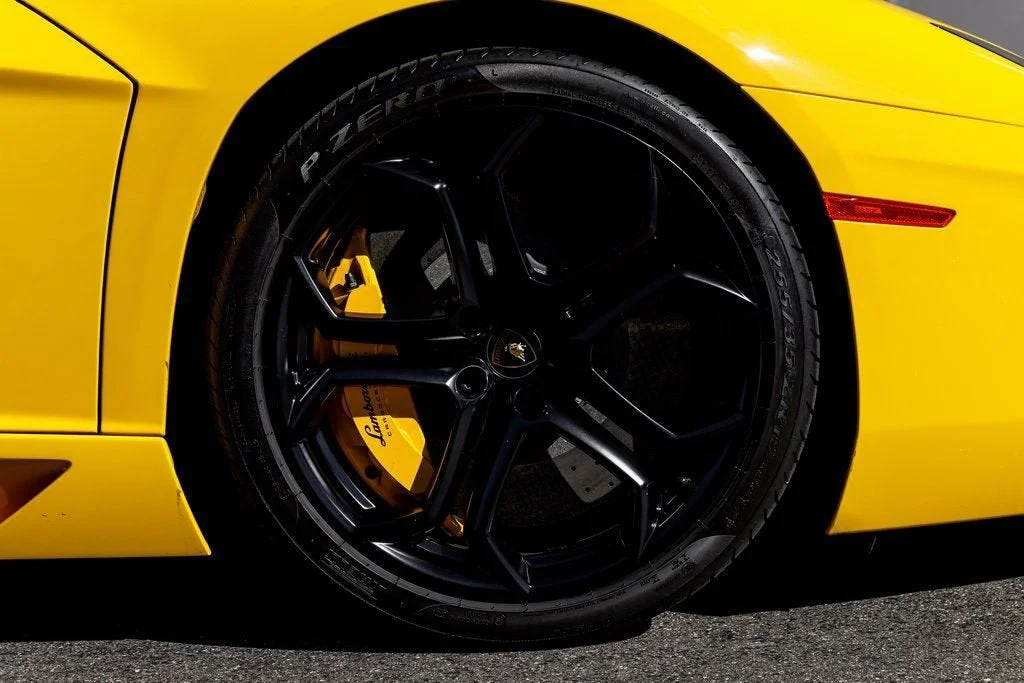 Used 2014 Giallo Evros Lamborghini LP700-4 image 18