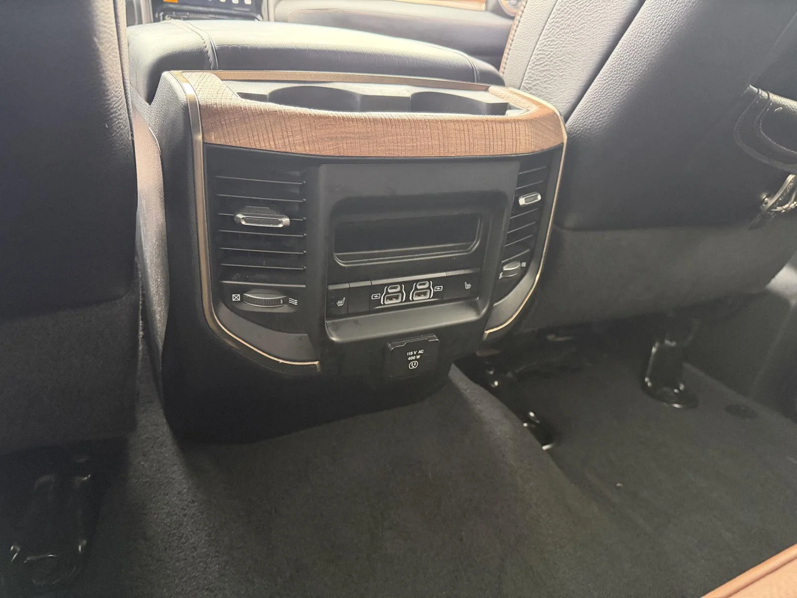 Used 2022 Diamond Black Crystal Pearlcoat Ram Longhorn image 9
