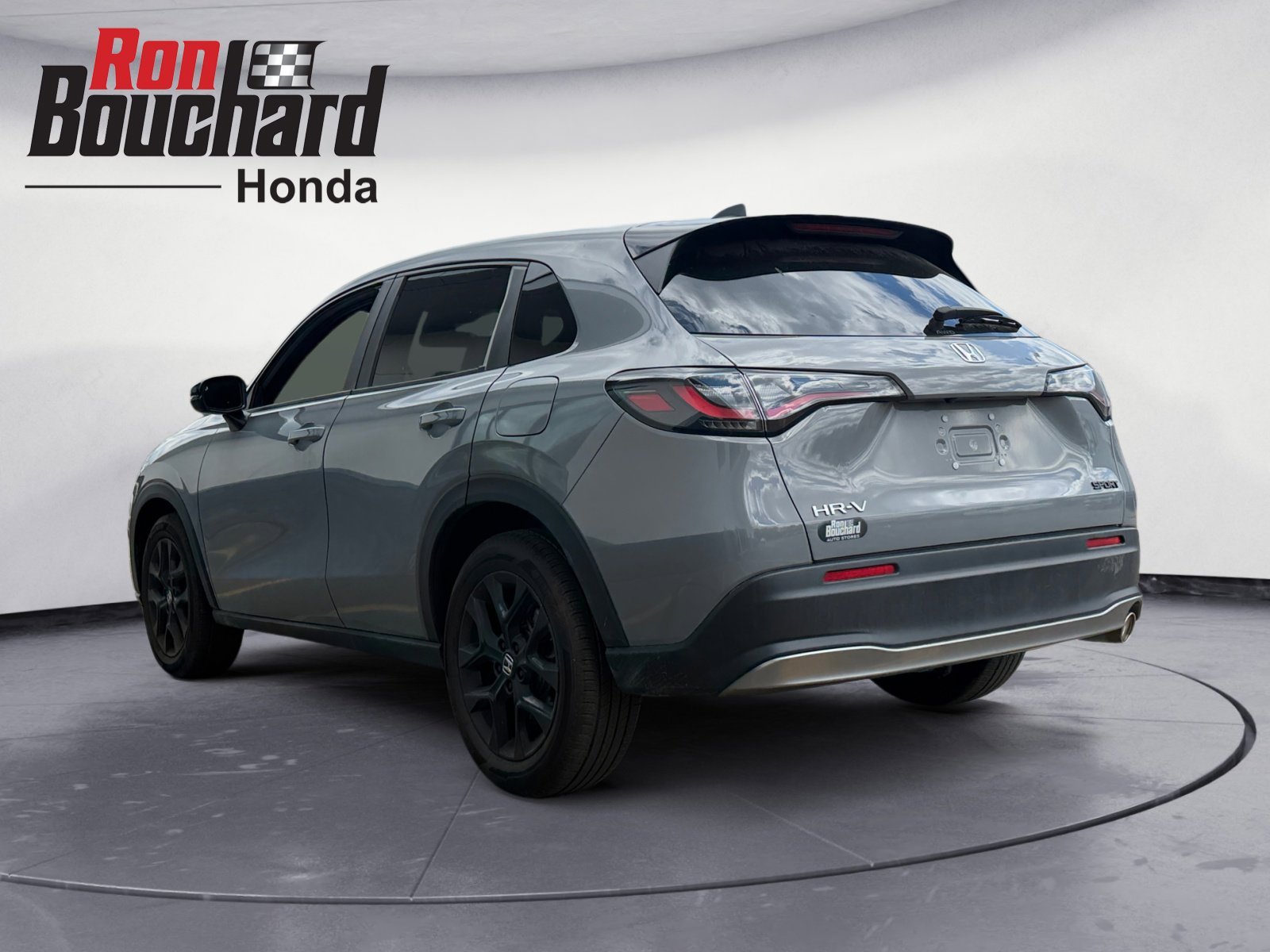 Used 2025 Urban Gray Pearl Honda Sport image 4