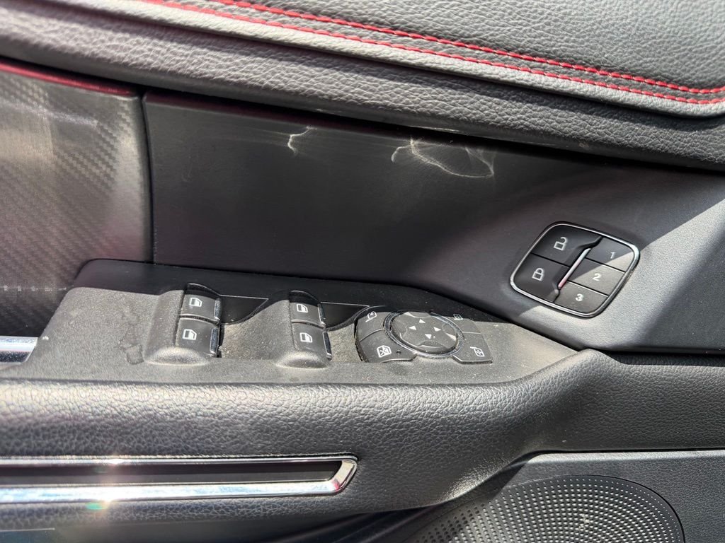 Used 2020 Red Ford Limited image 12