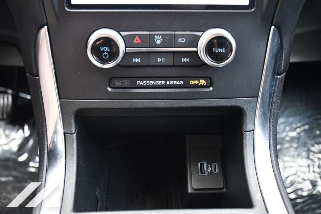 Used 2024 Black Ford Titanium image 19