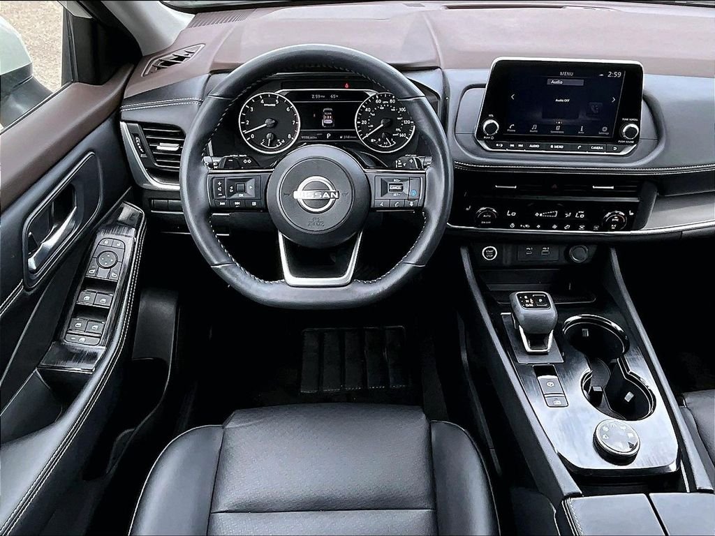 Used 2023 White Nissan SV image 17