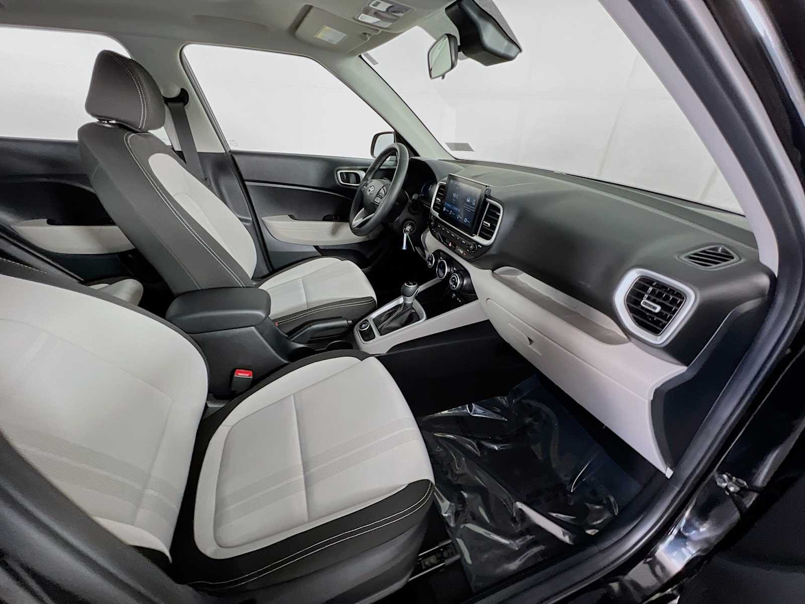 Used 2023 Onyx Black Hyundai SEL image 27