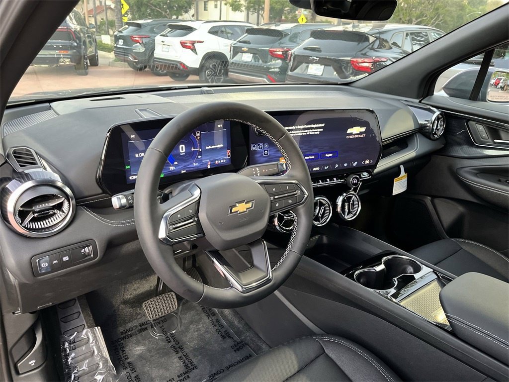 New 2026 Galaxy Gray Metallic Chevrolet LT image 10