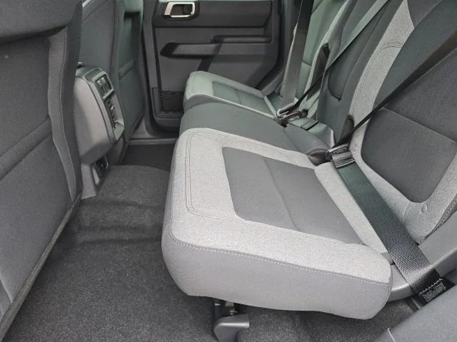 2025 Ford Bronco 4-Door Base - Photo 25