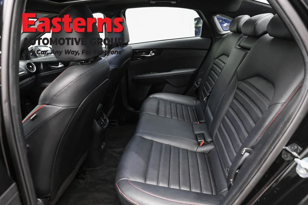 Used 2022 Black Kia GT image 22