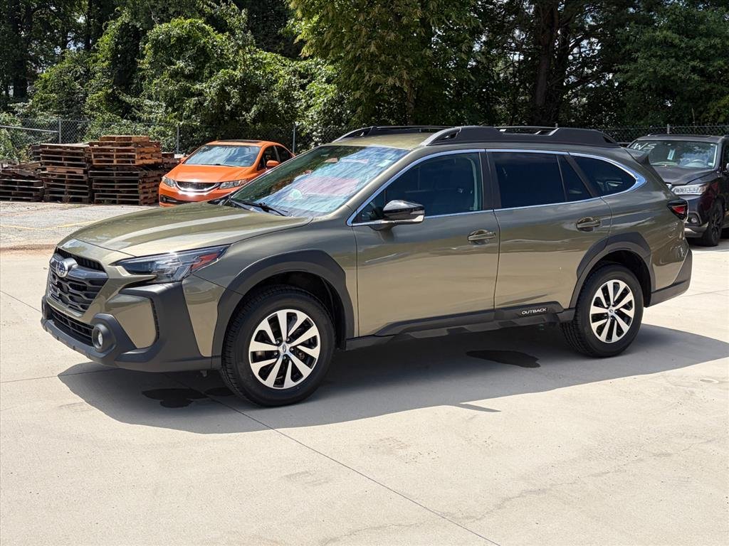 Used 2024 Autumn Green Metallic Subaru Premium image 5