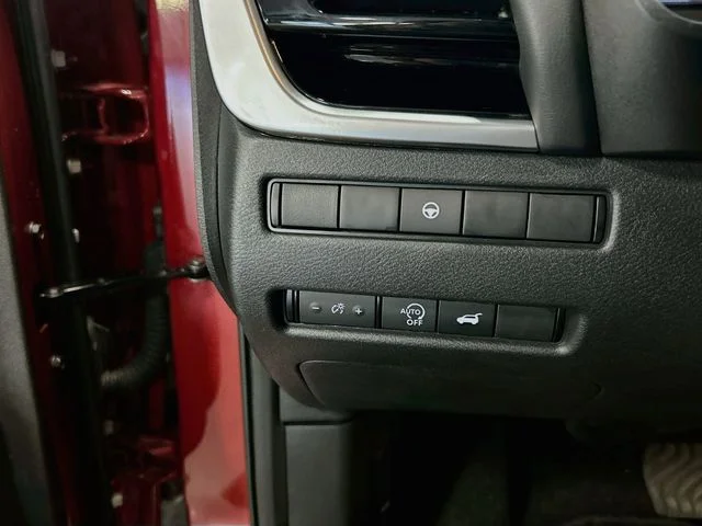 Used 2025 Red Nissan SL image 34