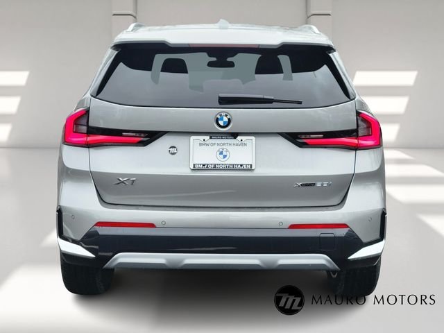 New 2026 Silver BMW xDrive28i image 4