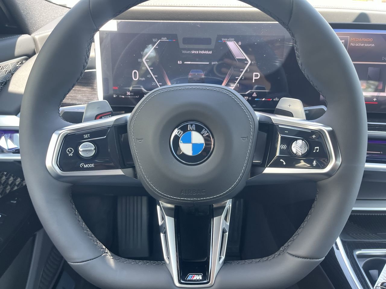 Used 2026 Dravit Grey Metallic BMW 760i xDrive image 22
