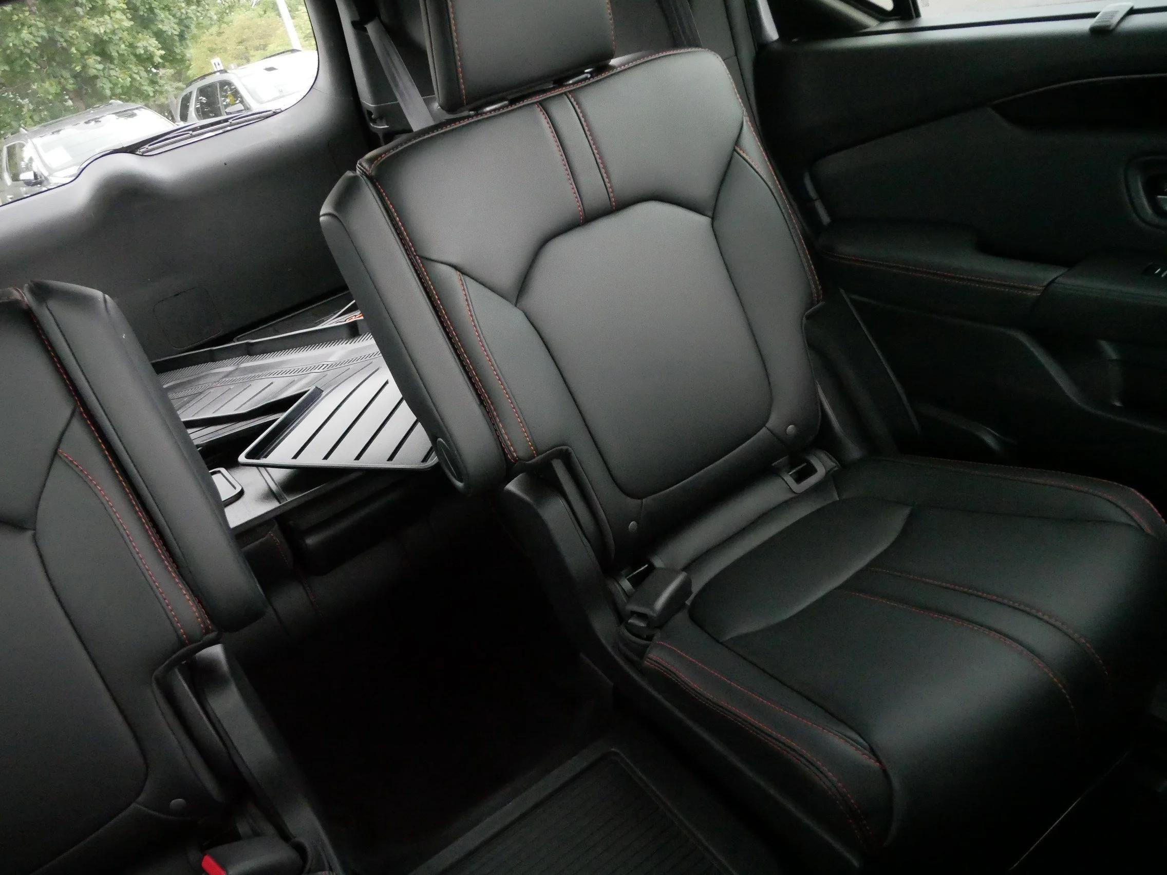 Used 2024 Lunar Silver Metallic Honda TrailSport image 12