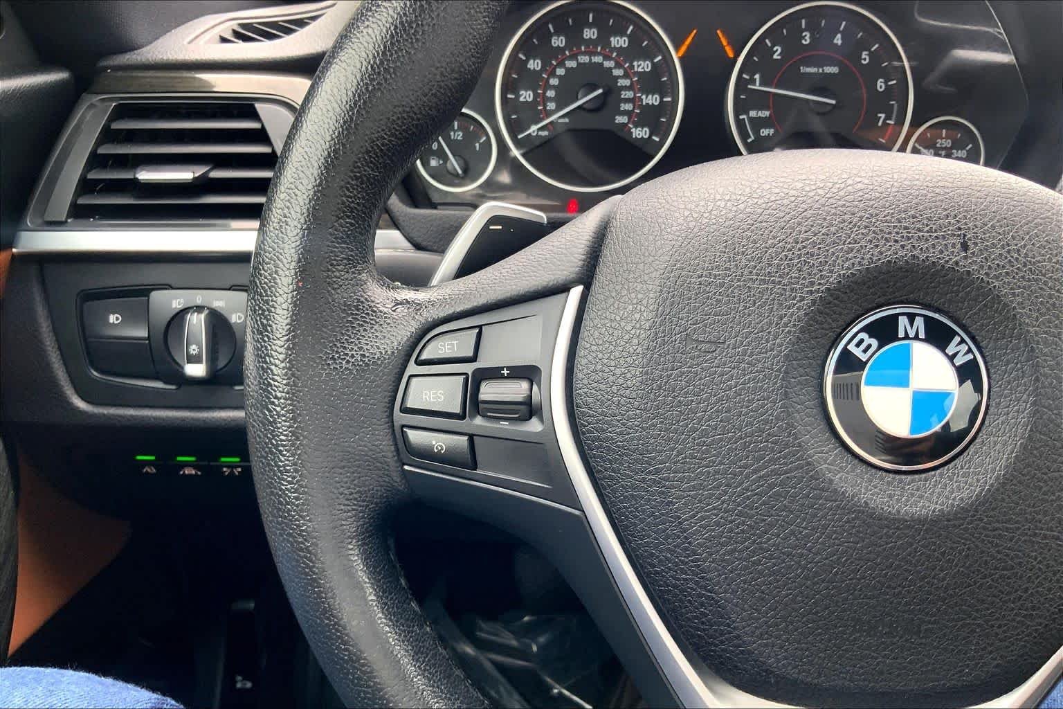 Certified Used 2016 White BMW 328i xDrive image 24