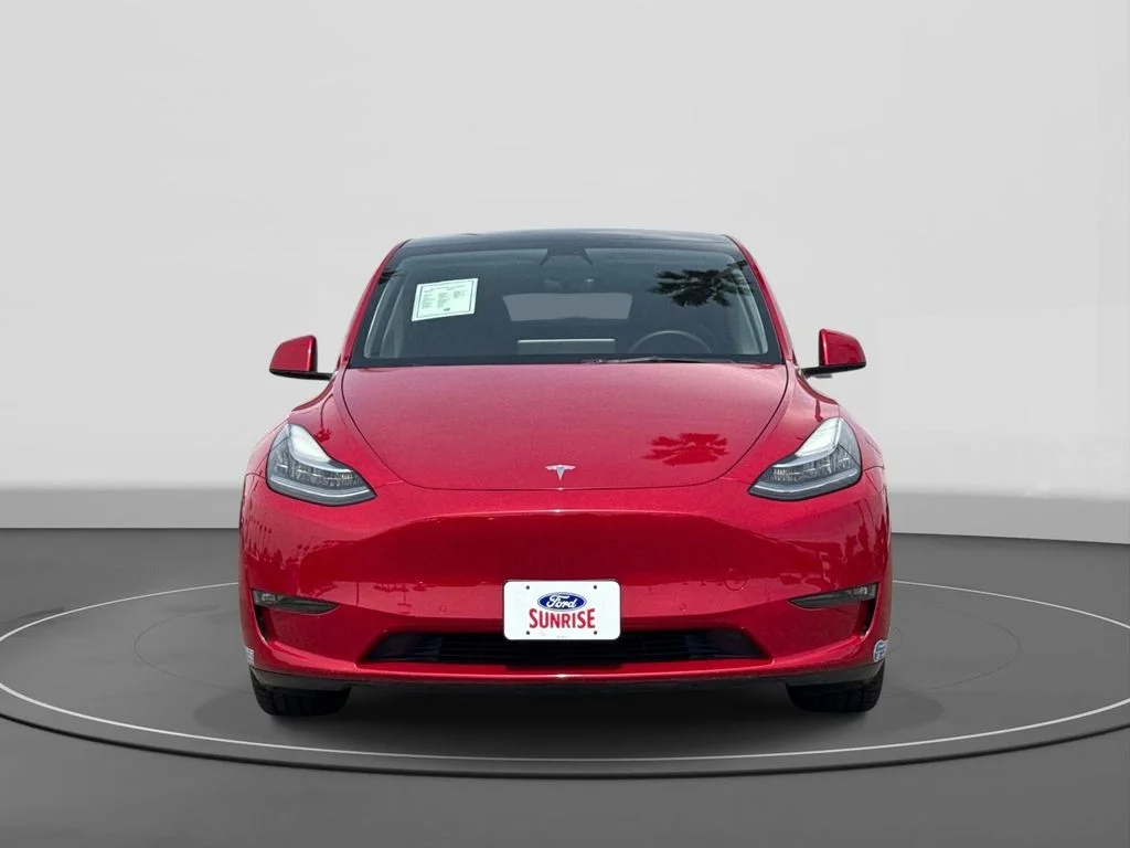 Used 2021 Tesla Model Y Long Range with VIN 5YJYGDEEXMF231618 for sale in Fontana, CA