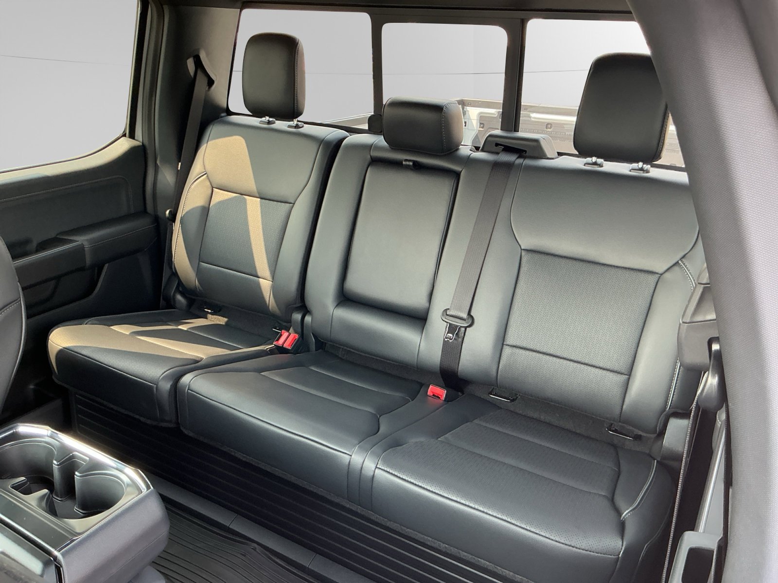 New 2026 Avalanche Ford Lariat® image 13