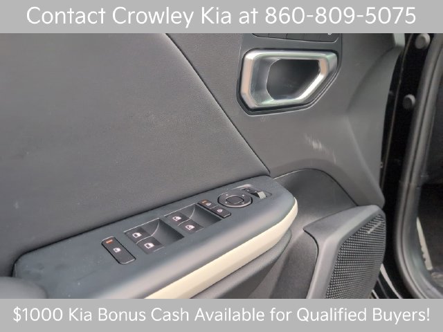 2026 Kia K4 GT-Line Turbo - Photo 9