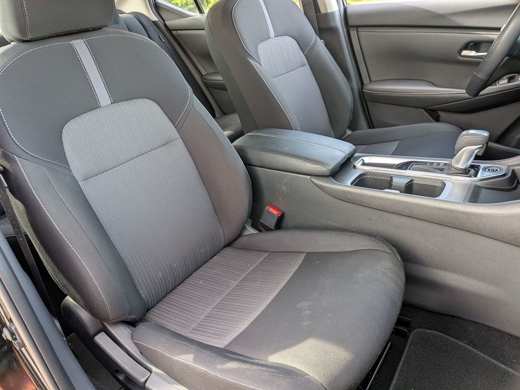 Used 2025 Black Nissan SV image 34