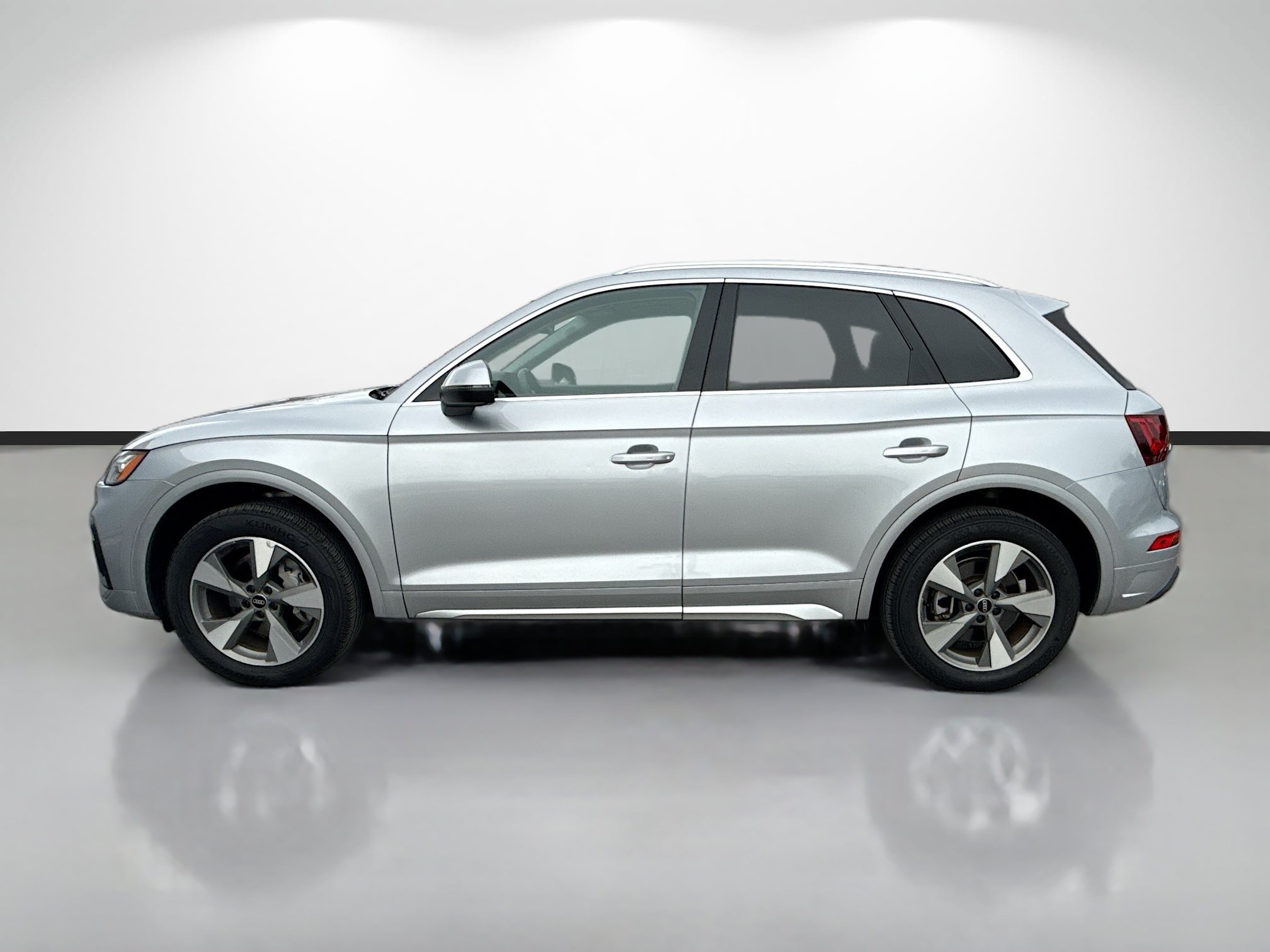 Used 2022 Gray Audi Premium Plus image 6