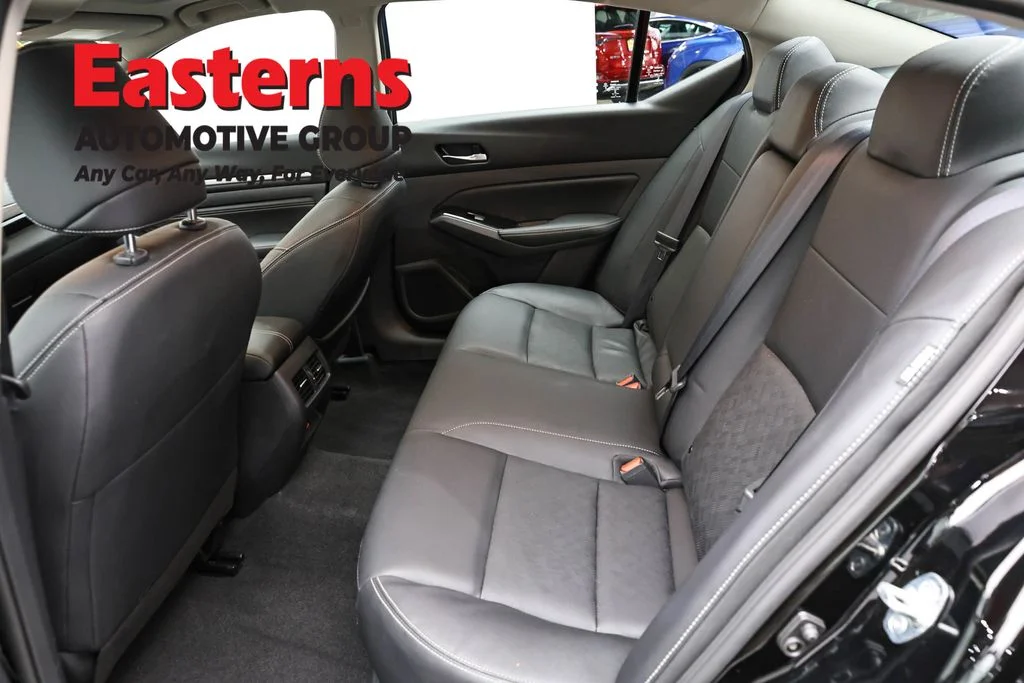 Used 2023 Black Nissan 2.5 SL image 21