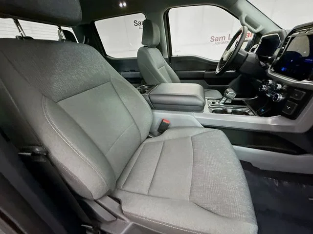 Used 2024 Gray Metallic Ford XLT image 28