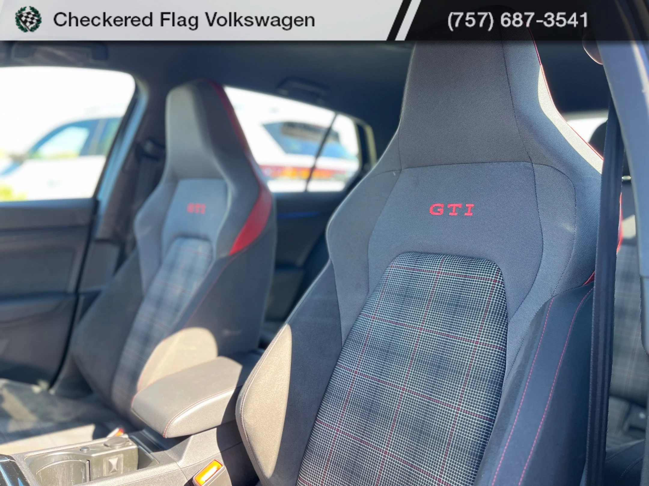 Used 2024 Mythos Black Metallic Volkswagen 2.0T S image 19