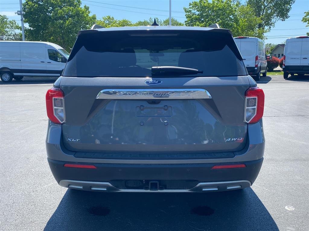 Used 2023 Carbonized Gray Ford XLT image 10