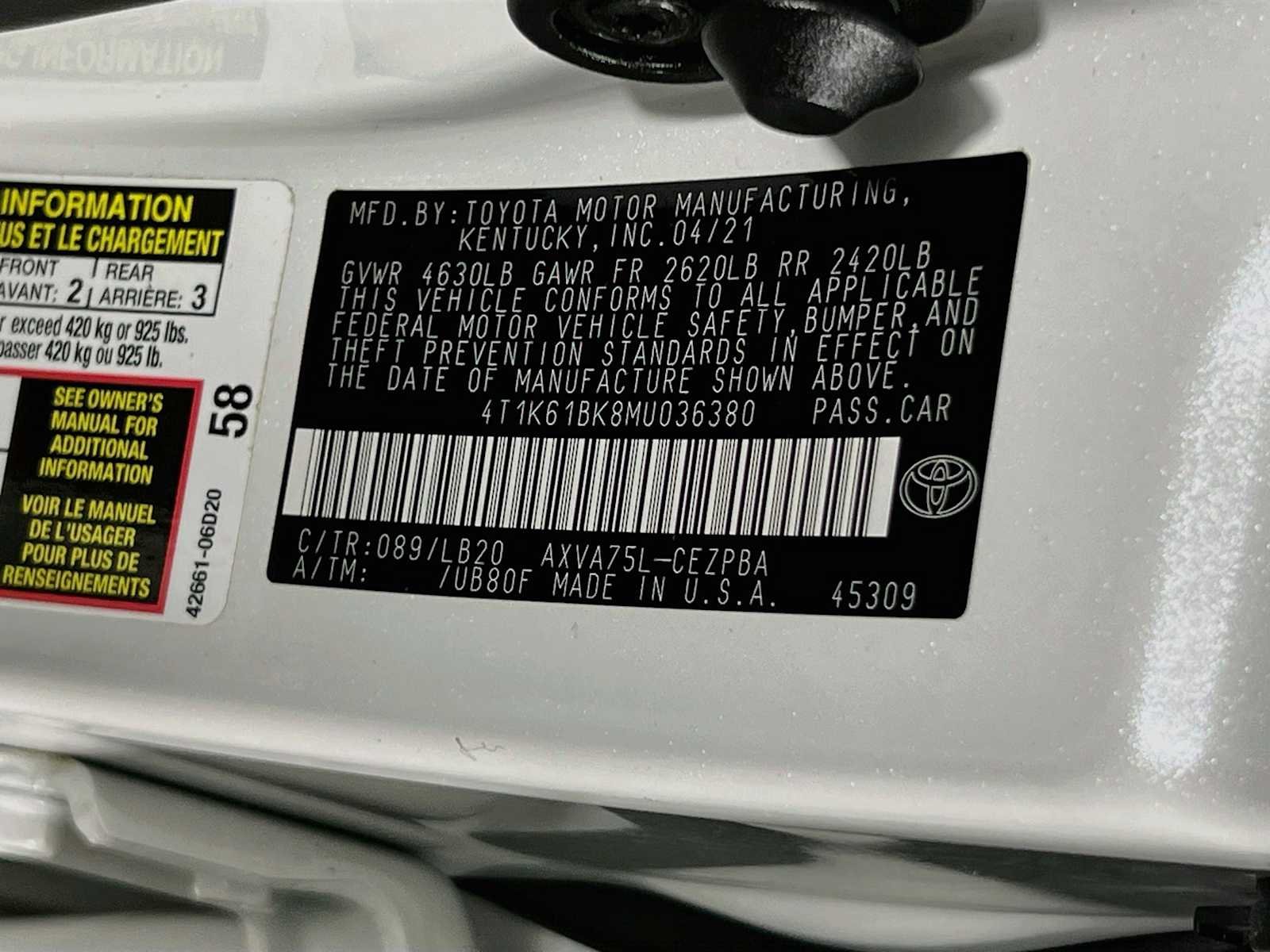 Used 2021 Wind Chill Pearl Toyota XSE image 31
