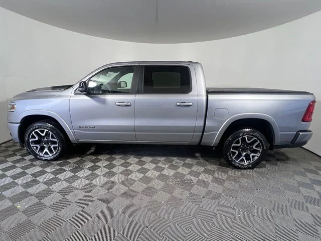 Used 2025 Silver Ram Laramie image 5