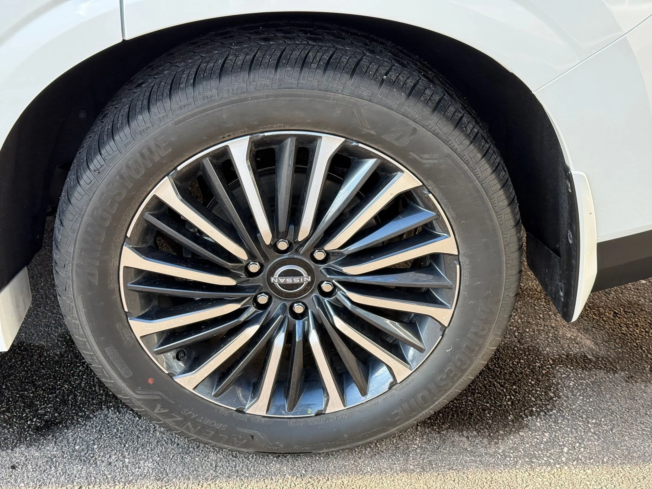 2026 Nissan Armada Platinum Reserve - Photo 10