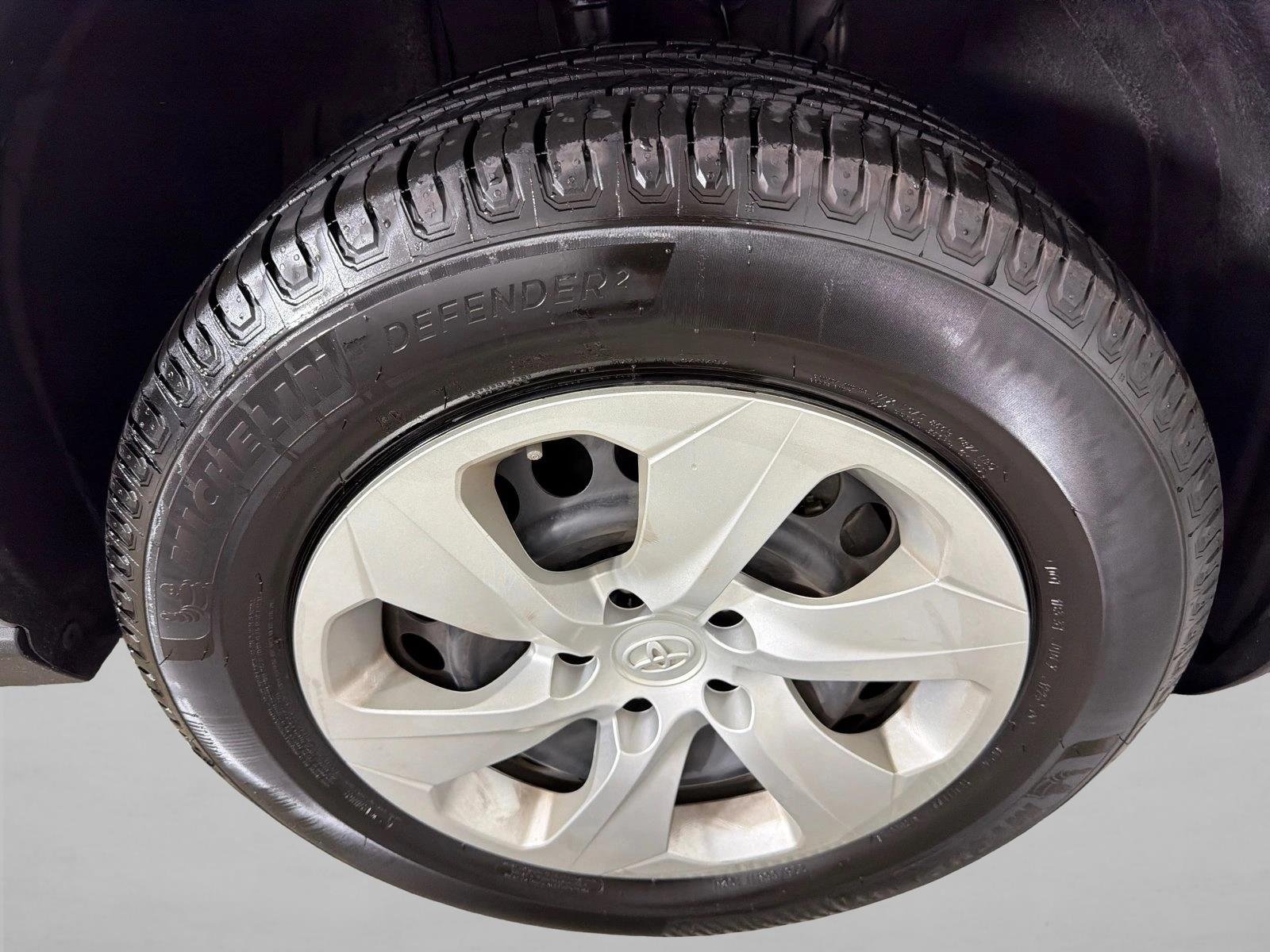 Used 2020 Silver Sky Metallic Toyota LE image 12