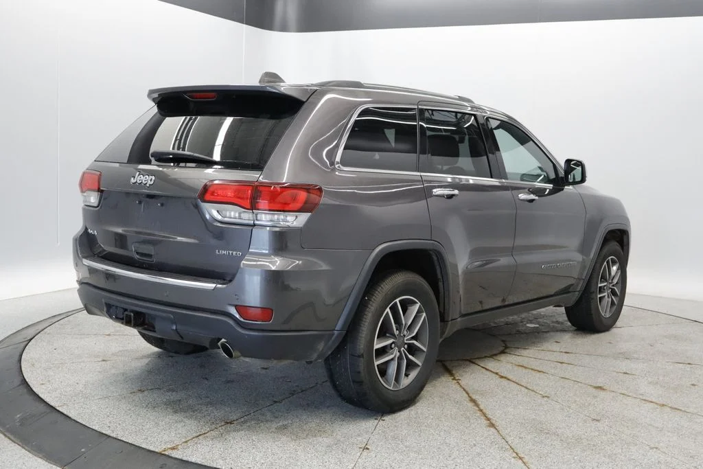 Certified Used 2020 Gray Jeep Limited image 6
